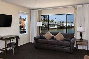 Capitola Venetian Hotel