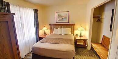 Capitola Venetian Hotel