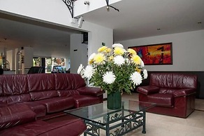 Apartaestudios Los Andes