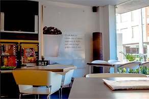 Apartaestudios Los Andes