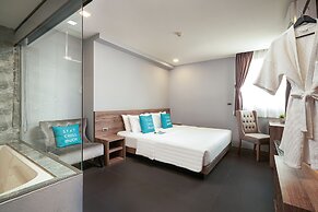 Cross Vibe Chiang Mai Decem