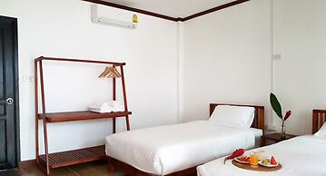 Vang Vieng Eco Lodge