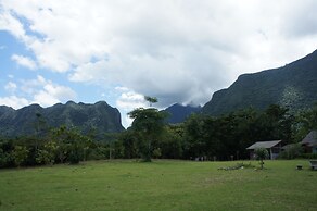 Vang Vieng Eco Lodge