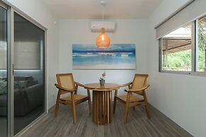 Tamarindo Bay Hotel & Apartments- Self Check In, Adults Only