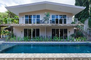 Tamarindo Bay Hotel & Apartments- Self Check In, Adults Only
