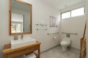 Tamarindo Bay Hotel & Apartments- Self Check In, Adults Only