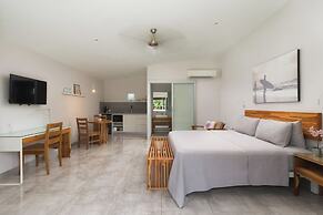 Tamarindo Bay Hotel & Apartments- Self Check In, Adults Only