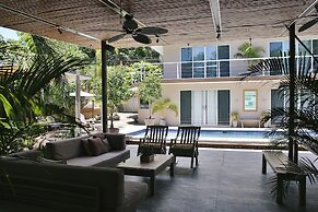 Tamarindo Bay Hotel & Apartments- Self Check In, Adults Only