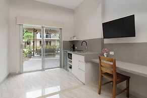 Tamarindo Bay Hotel & Apartments- Self Check In, Adults Only