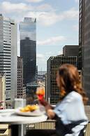 Renaissance Montreal Downtown Hotel