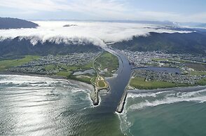 Global Village Backpackers