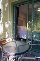 La Rochelle Motel