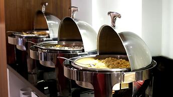 Luxpoint Hotel Surabaya