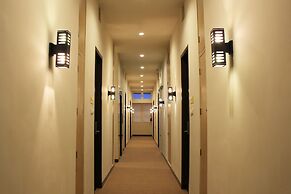 Luxpoint Hotel Surabaya