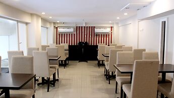 Luxpoint Hotel Surabaya