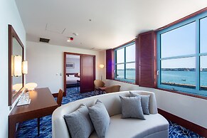 Premier Hotel Mojiko