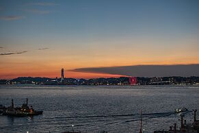 Premier Hotel Mojiko