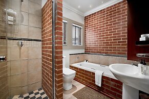 Menlyn Boutique Hotel