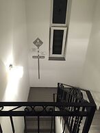 Incheon Airport Happy Place Guesthouse