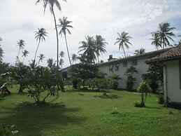 Raja Beach Hotel
