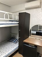 Amuse Guest House - Hostel