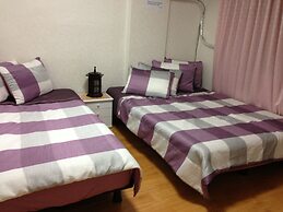Amuse Guest House - Hostel