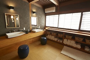 Wakamatsu Chita Hot Spring Resort