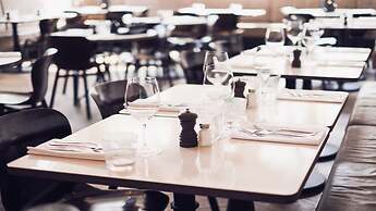 Morgan and Mees Amsterdam