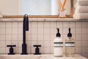 Morgan and Mees Amsterdam