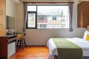 Sun Moon Lake ItaThao Vacation Inn with Elevator