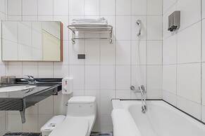 Sun Moon Lake ItaThao Vacation Inn with Elevator