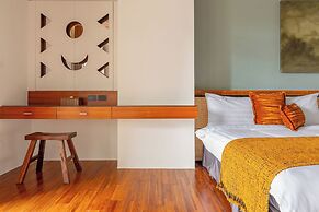 Sun Moon Lake ItaThao Vacation Inn with Elevator