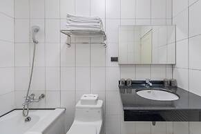 Sun Moon Lake ItaThao Vacation Inn with Elevator