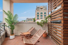 Sun Moon Lake ItaThao Vacation Inn with Elevator