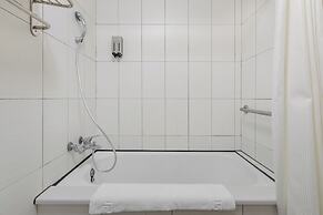 Sun Moon Lake ItaThao Vacation Inn with Elevator