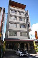 Sun Moon Lake ItaThao Vacation Inn with Elevator