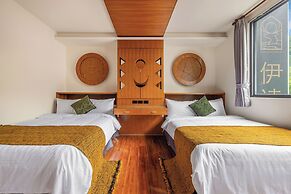 Sun Moon Lake ItaThao Vacation Inn with Elevator