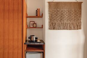 Sun Moon Lake ItaThao Vacation Inn with Elevator