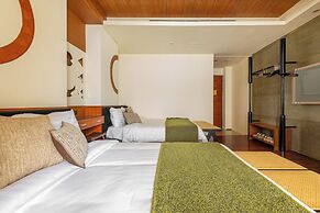 Sun Moon Lake ItaThao Vacation Inn with Elevator