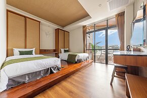 Sun Moon Lake ItaThao Vacation Inn with Elevator