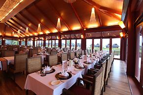 Pristine Lotus Resort