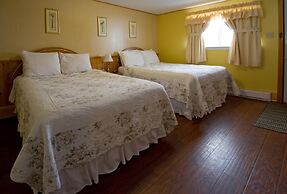 MacKenzie's Motel & Cottages