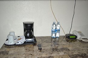 Executive Airport Hotel