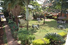 Executive Airport Hotel