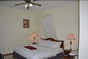 Executive Airport Hotel