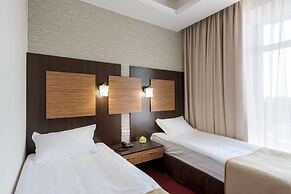 Hotel N