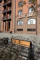 Hotel N