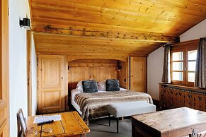 Hôtel Les Roches Fleuries