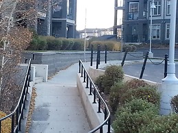 Pinnacle Inn & Suites Aspen