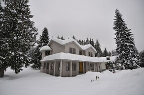 Cornerstone Bed and Breakfast